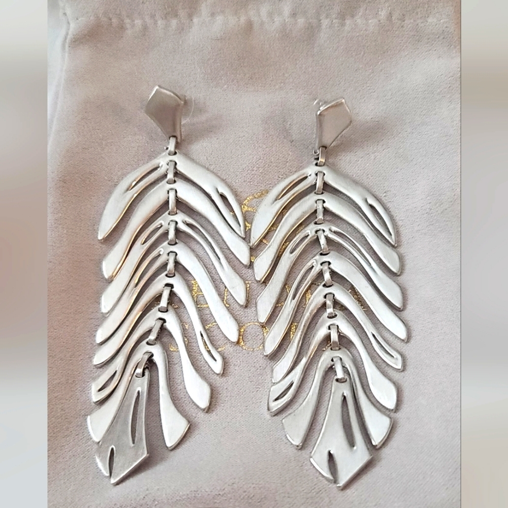 Kendra Scott Lotus Earrings